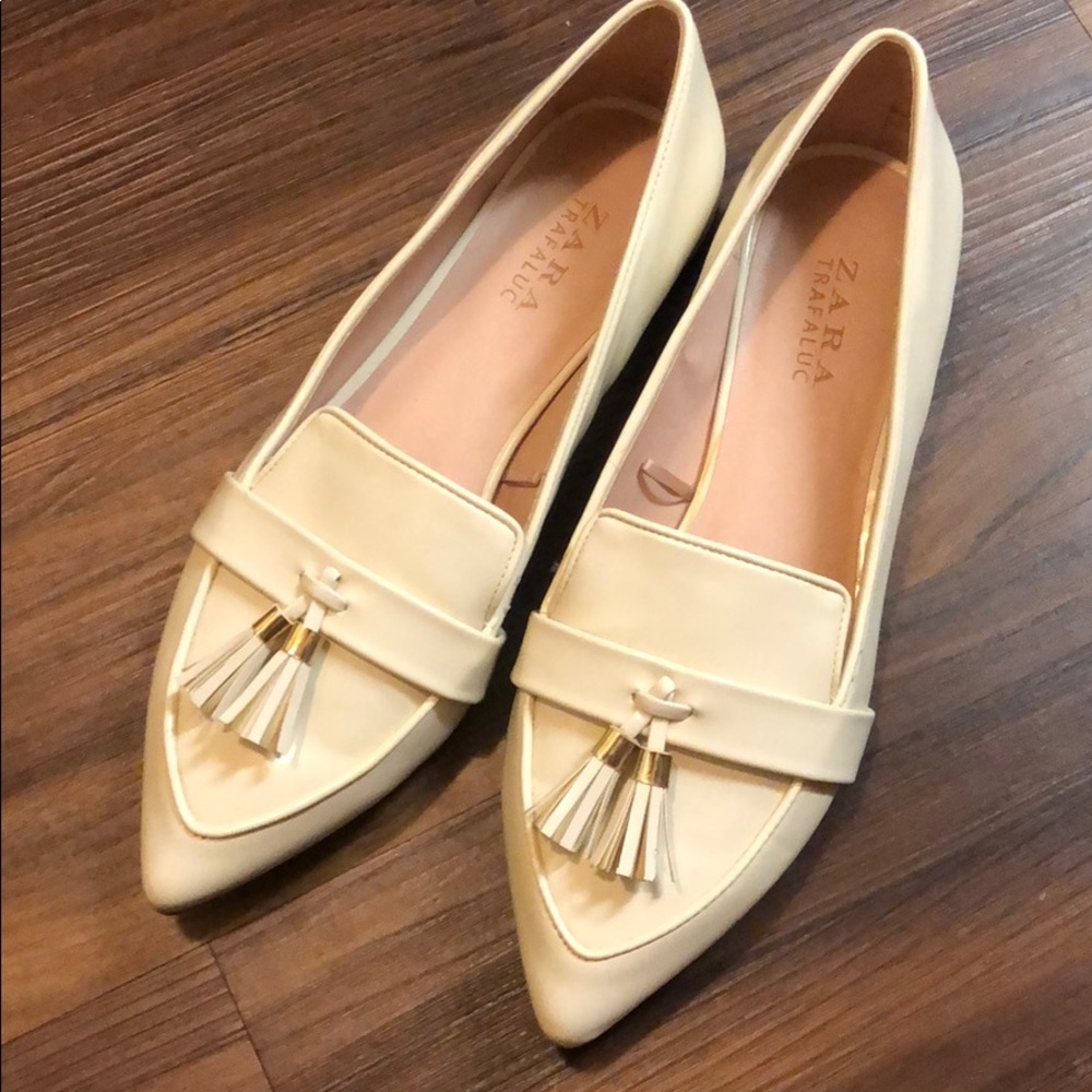 Zara - Trf flat shoes
